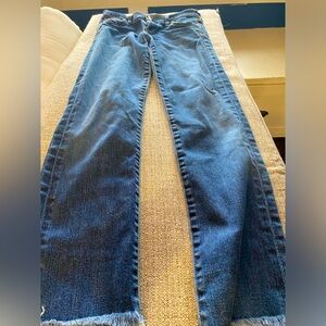 Citizens of Humanity AVA Low Rise Jeans Size 26/2. Distressed Medium wash